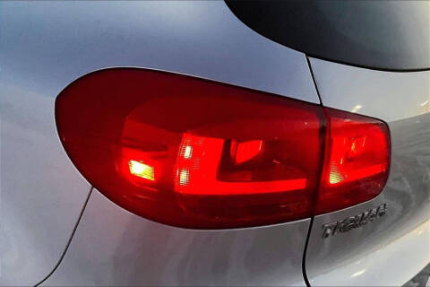 2017 Volkswagen Tiguan 2.0T Sport 4Motion