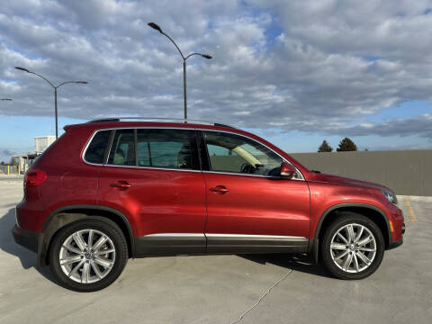 2012 Volkswagen Tiguan SE 4Motion