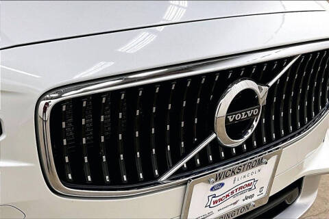 2020 Volvo V90 Cross Country T6