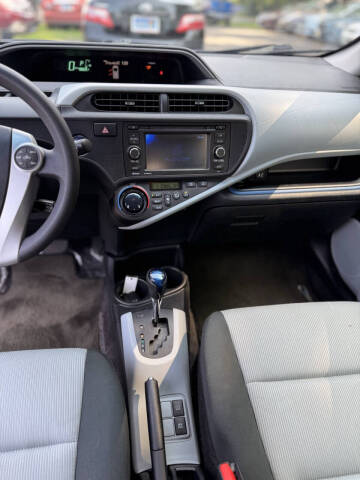 2012 Toyota Prius c Two