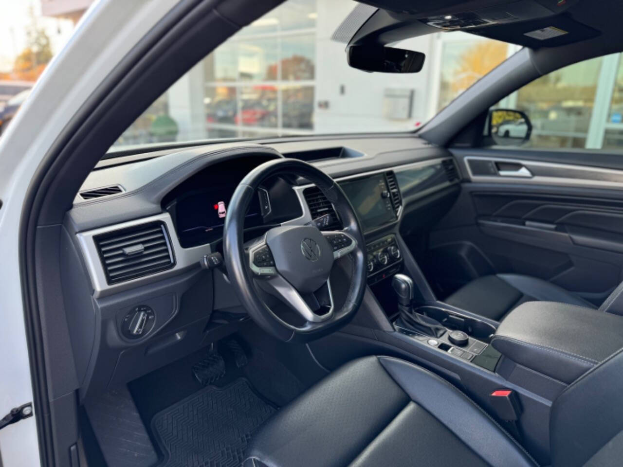 2020 Volkswagen Atlas Cross Sport for sale at Opus Motorcars in Utica, MI