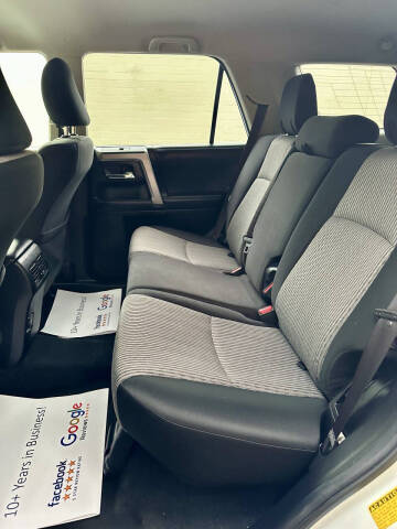 2019 Toyota 4Runner SR5