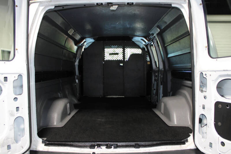 2006 Ford E-Series E-350 SD