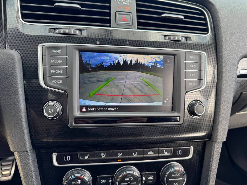 2016 Volkswagen Golf GTI Autobahn