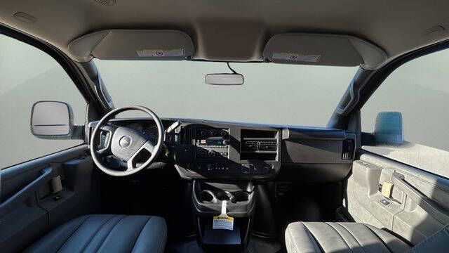 2026 Chevrolet Express 3500