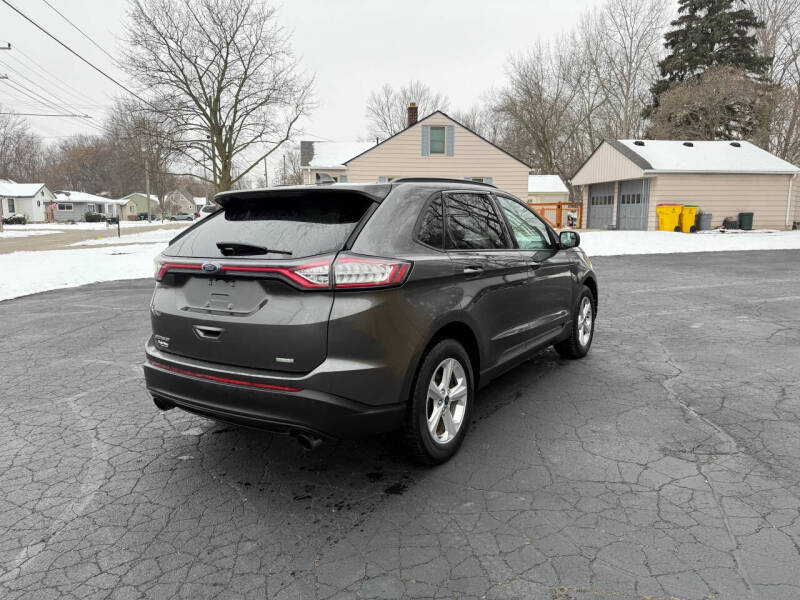 2016 Ford Edge SE