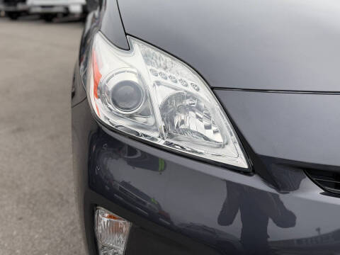 2012 Toyota Prius Two