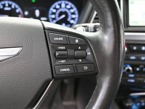 2015 Hyundai Genesis