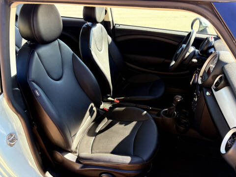 2013 MINI Hardtop Cooper