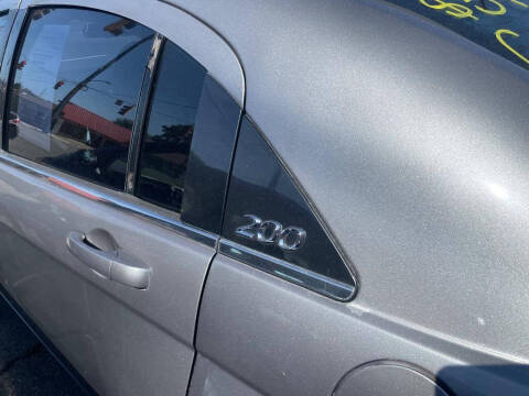 2013 Chrysler 200 Touring