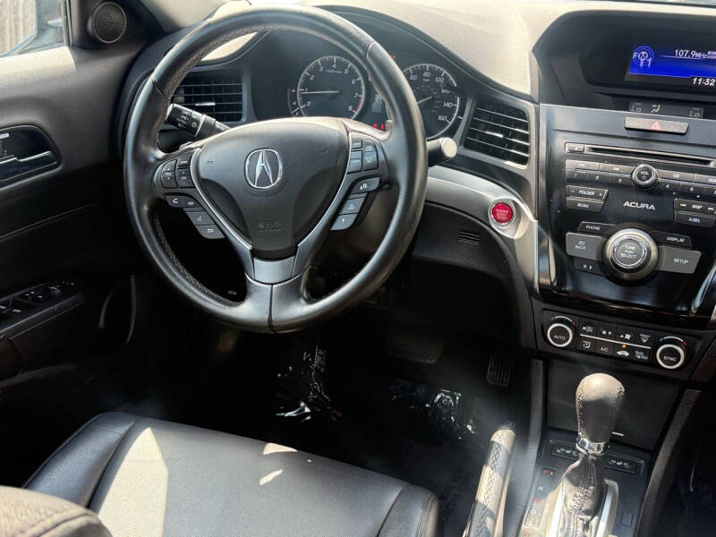 2017 Acura ILX