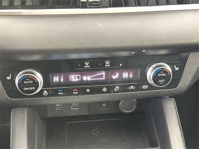 2024 Mitsubishi Outlander PHEV SEL