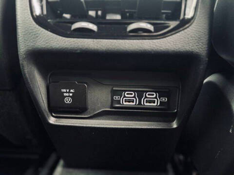 2022 Jeep Grand Cherokee Altitude