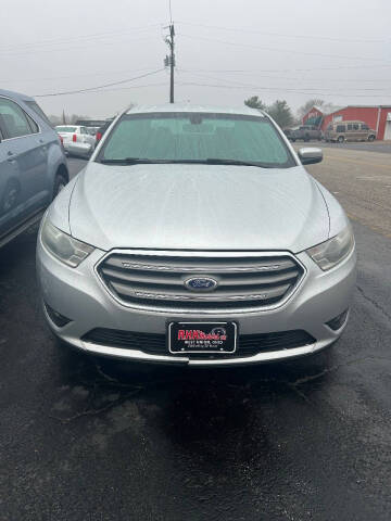 2015 Ford Taurus SEL