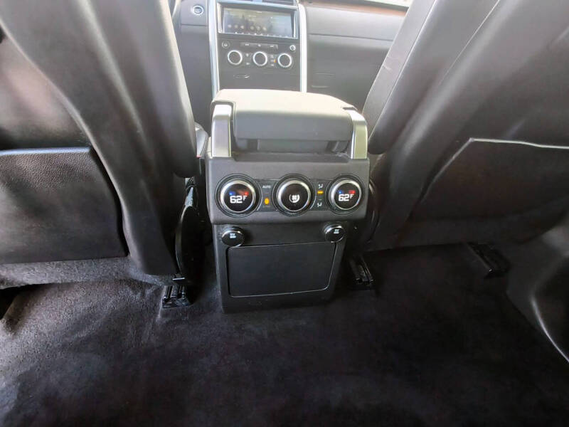 2017 Land Rover Discovery HSE