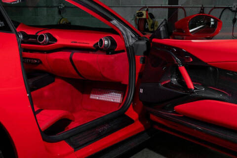 2022 Ferrari 812 Competizione