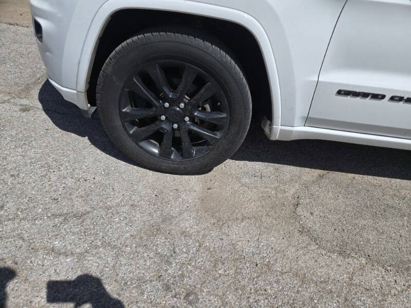 2017 Jeep Grand Cherokee Altitude