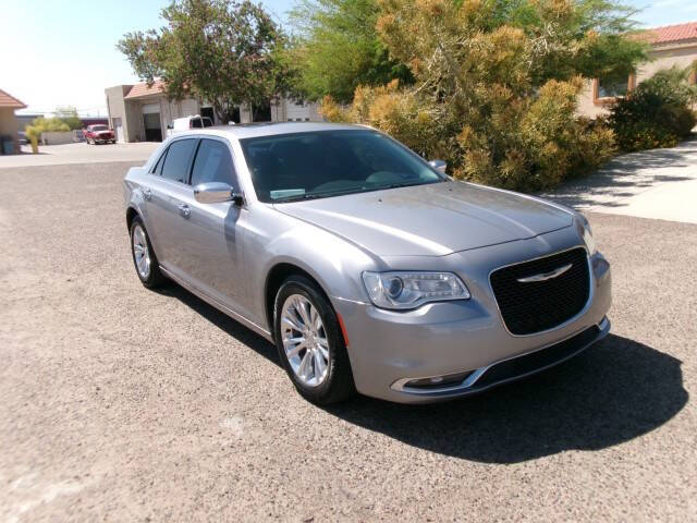 2016 Chrysler 300 C