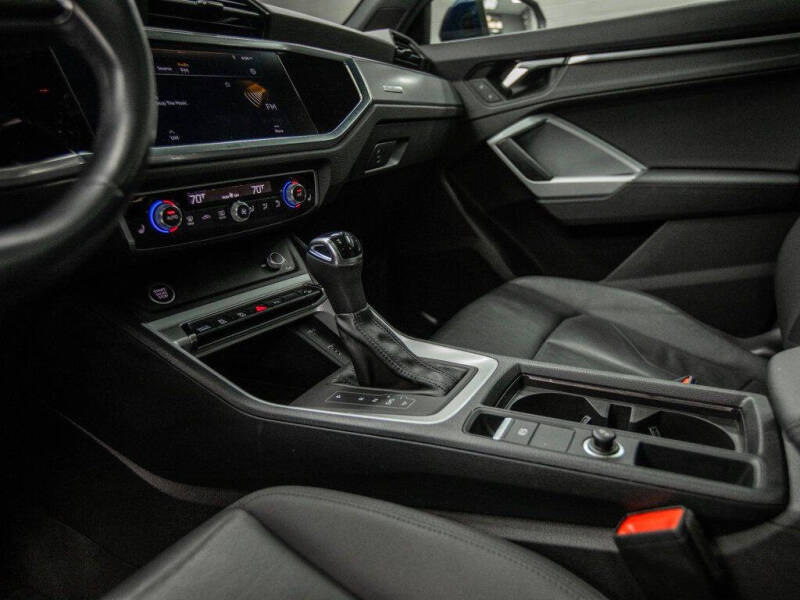 2021 Audi Q3 quattro S line Premium 45 TFSI