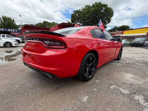 2016 Dodge Charger SXT