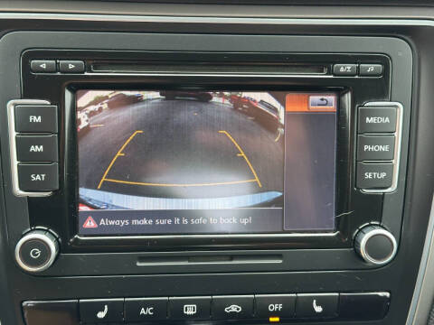 2015 Volkswagen Passat 1.8T Limited Edition