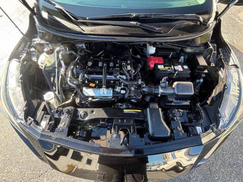 2021 Nissan Versa SR