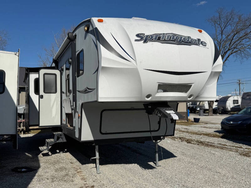 2017 Keystone RV Springdale 253FWRE for sale at Kentuckiana RV Wholesalers in Charlestown IN