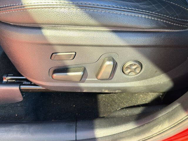 2020 Hyundai Santa Fe Limited 2.0T