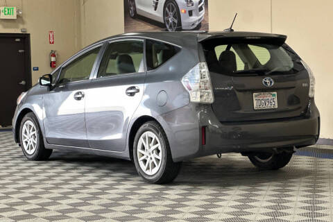 2014 Toyota Prius v