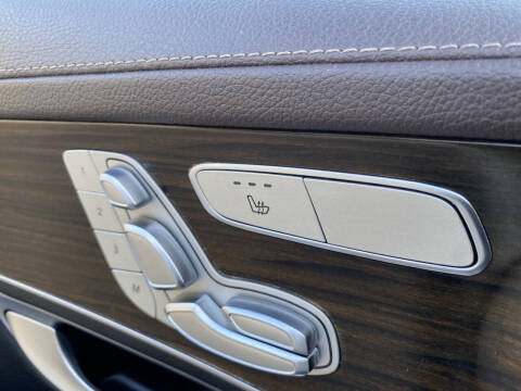 2017 Mercedes-Benz GLC GLC 300