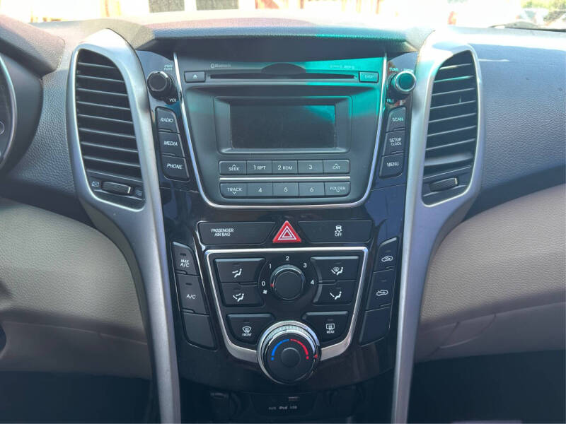 2017 Hyundai Elantra GT