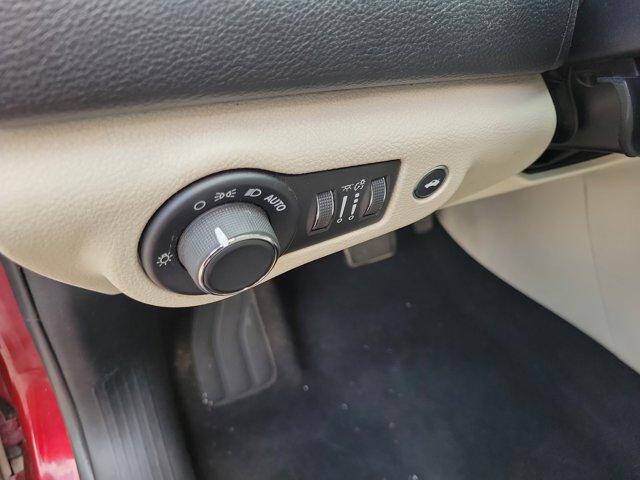 2017 Chrysler 200 Limited Platinum