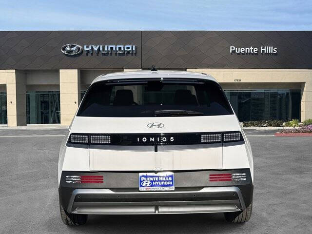 2026 Hyundai Ioniq 5 SEL