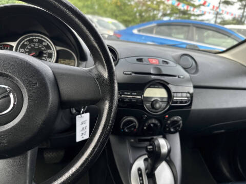 2013 Mazda MAZDA2 Sport