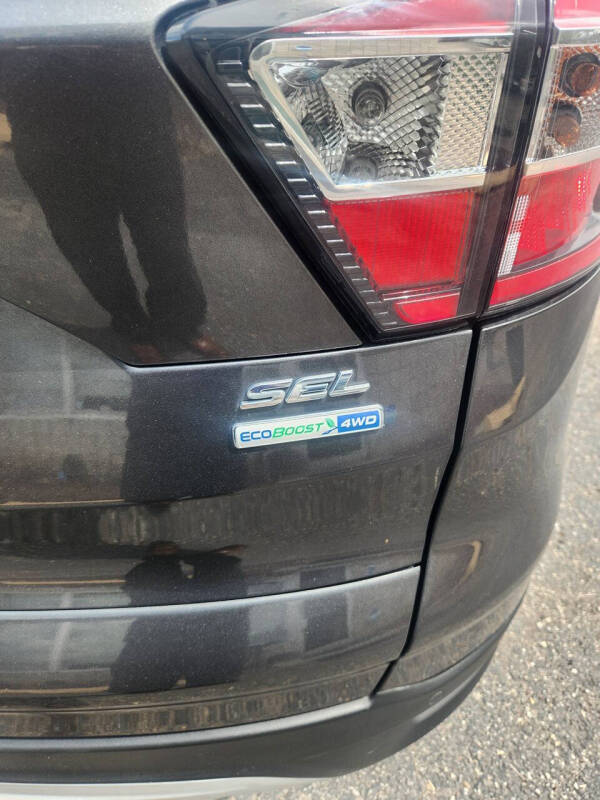 2018 Ford Escape SEL