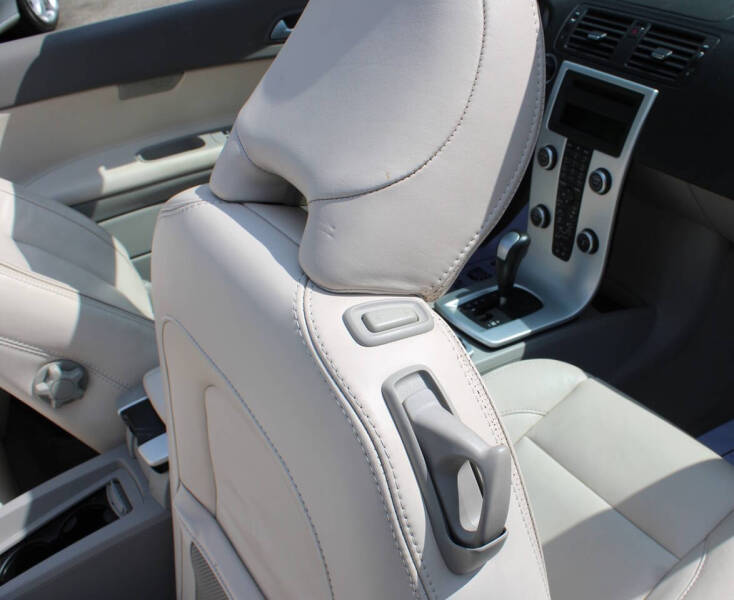 2012 Volvo C70 T5 Premier Plus