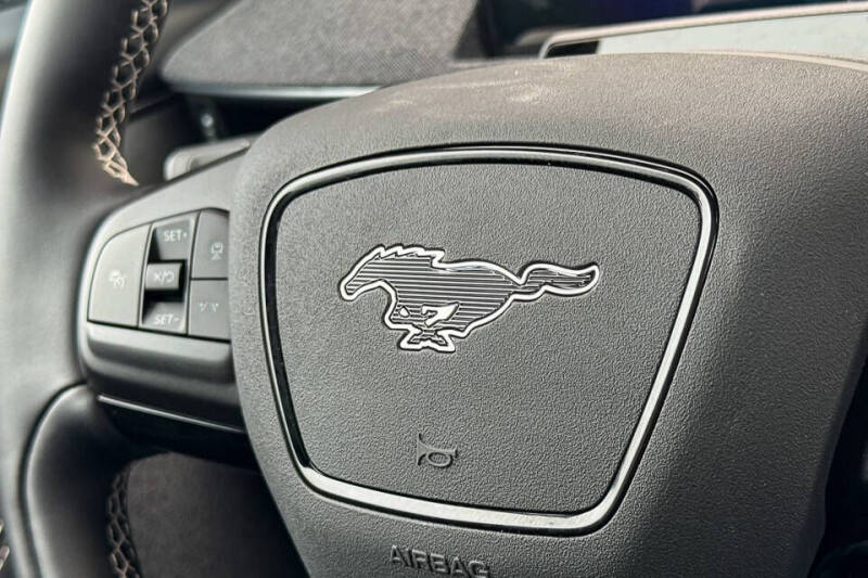 2025 Ford Mustang Mach-E GT