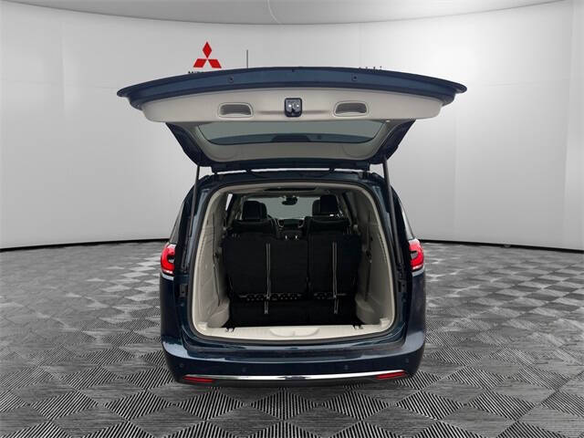 2022 Chrysler Pacifica Hybrid Limited