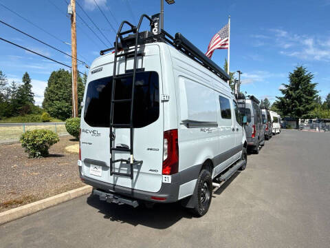 2025 Mercedes-Benz Sprinter