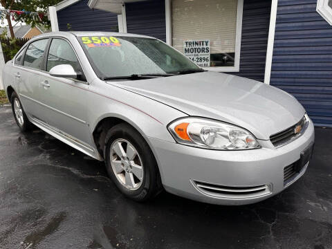2009 Chevrolet Impala for sale at Trinity Motors in Lackawanna NY