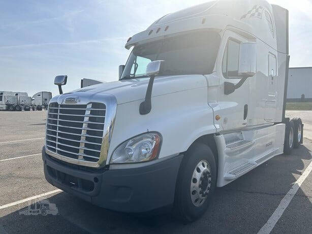 2016 Freightliner Cascadia