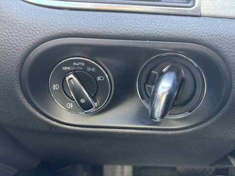 2017 Porsche Macan Turbo