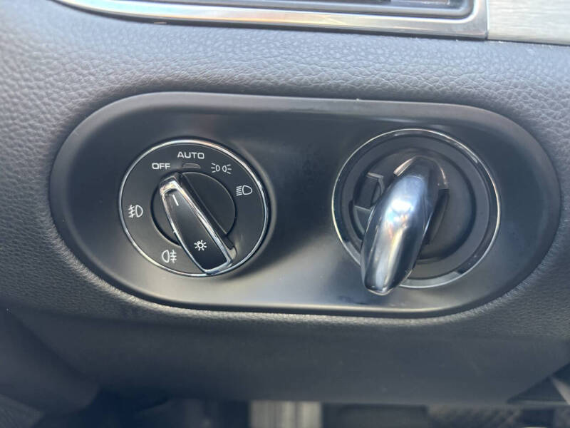 2017 Porsche Macan Turbo