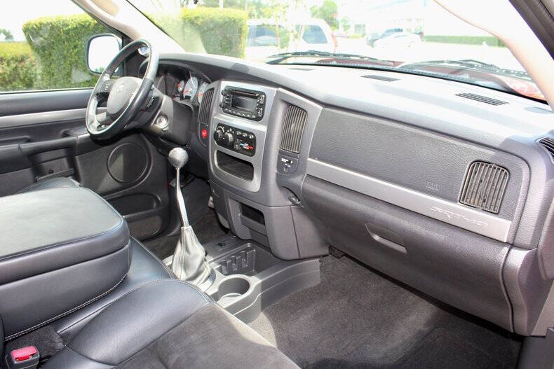 2004 Dodge Ram 1500 SRT-10