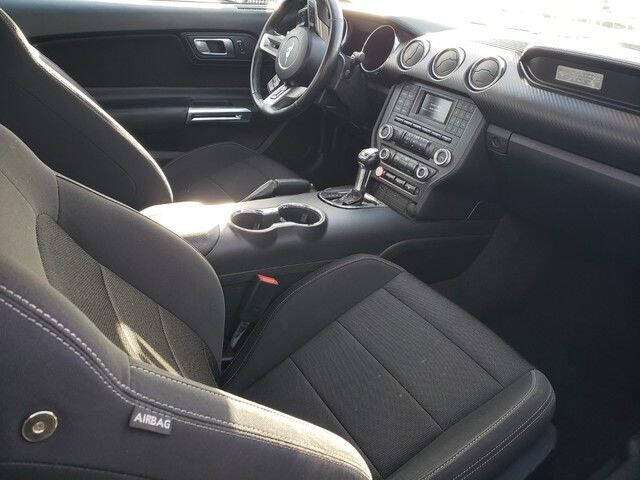 2016 Ford Mustang V6