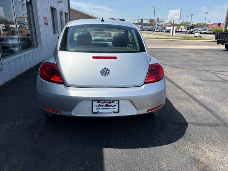 2012 Volkswagen Beetle