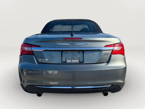 2011 Chrysler 200 Touring