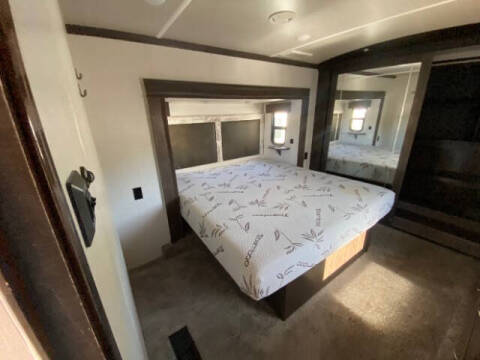 2022 Forest River CEDAR CREEK 29RW