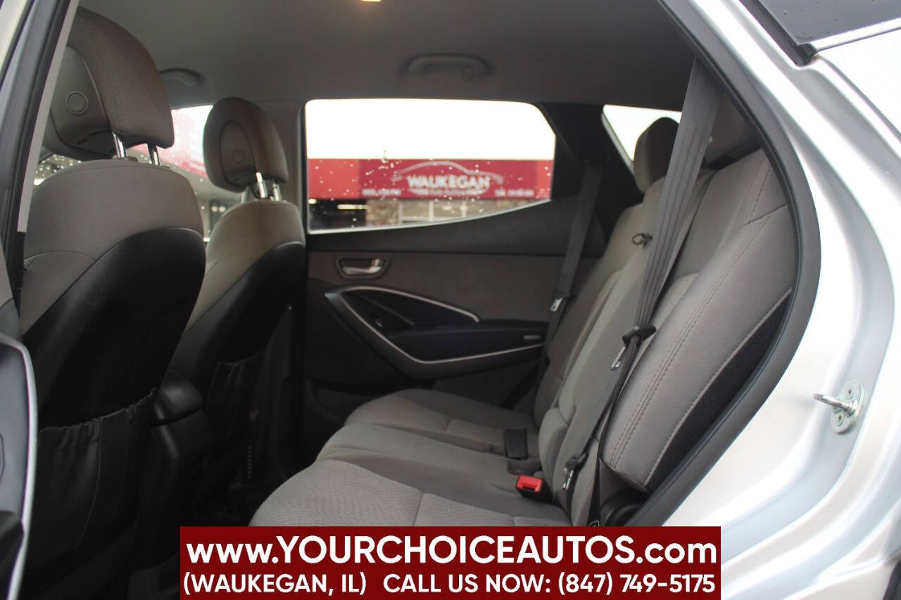 HyundaiSanta Fe Sport14