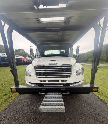 2019 Freightliner Business class M2